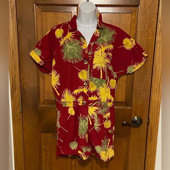 Free People Malibu Romper in a red combo maroon tropical print Size Large - Picture 3 of 16
